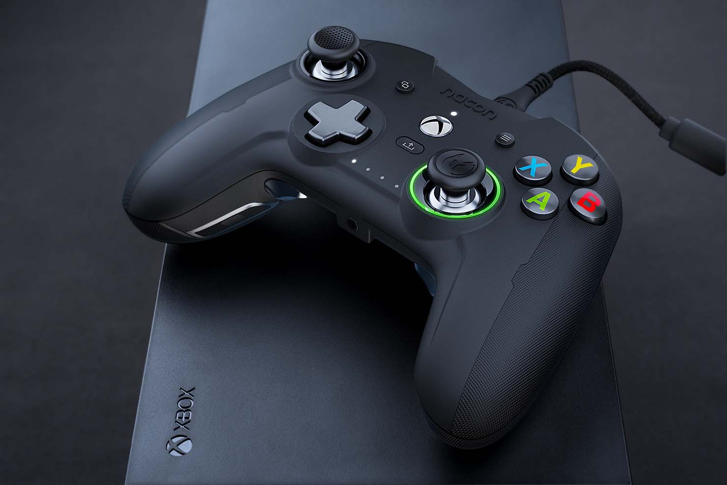 NACON Revolution X Pro Controller vie pelien ohjaamisen uudelle tasolle